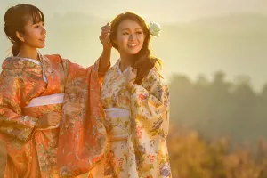 'Skup je, težak za nositi, preosjetljiv za kućno pranje' - Kimono odumire