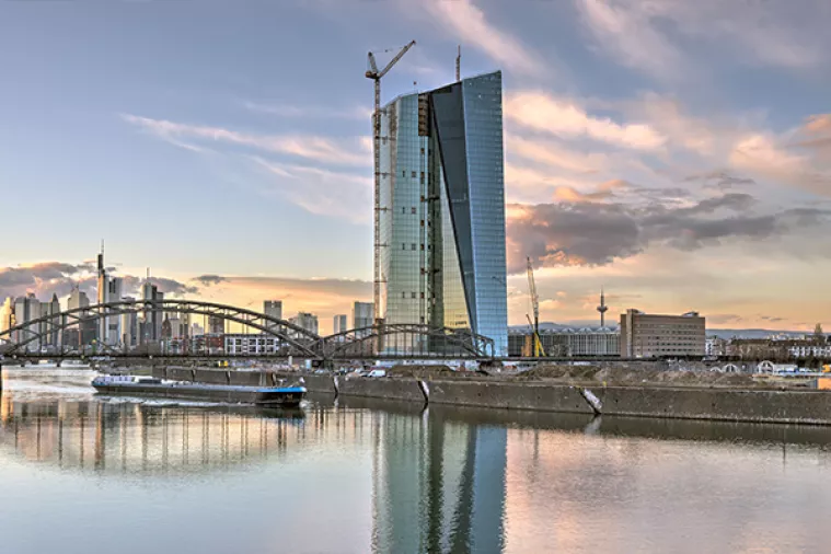 Carinski rat mogao bi omesti globalni oporavak - ECB