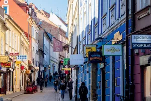 Zagreb u prva četiri mjeseca posjetilo 11 posto više turista nego lani