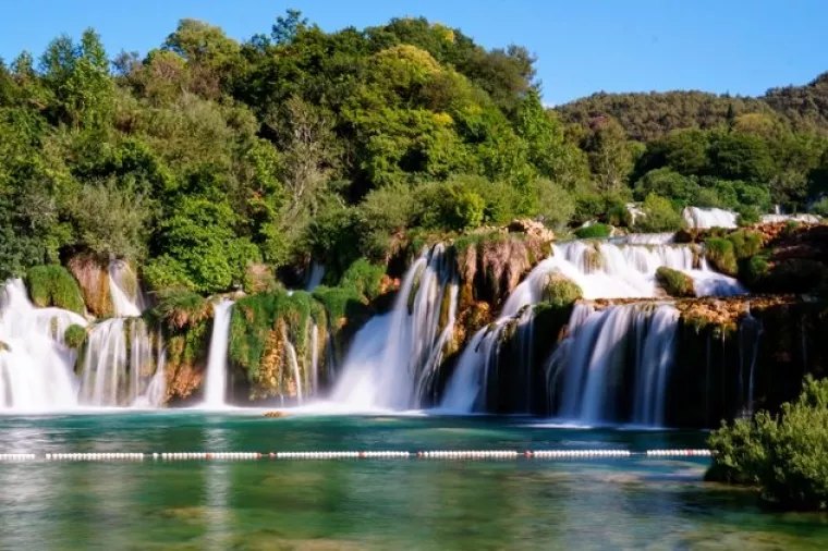 NP Krka uvodi ograničenje plivanja na Skradinskom buku