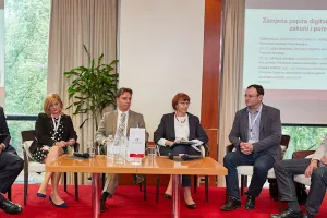 Okrugli stol: Smije li se poslovni dokument uništiti nakon skeniranja?