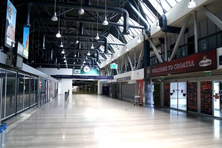 FOTO: Kako danas izgleda stari aerodromski terminal Pleso