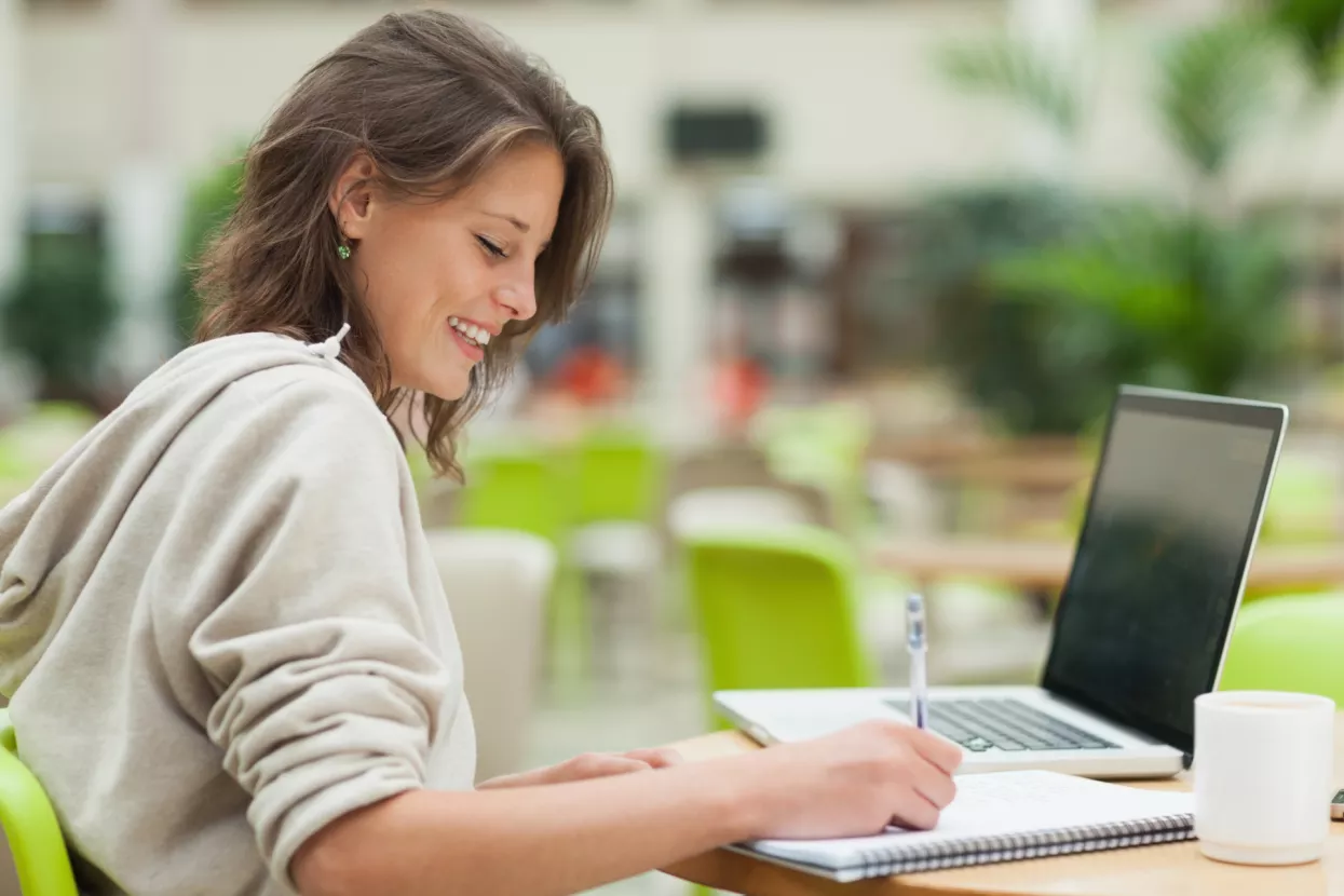 Fakultet je garancija boljeg posla? Naravno da nije