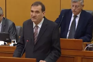 Stazić Reineru u Saboru: Viteže, molim Vas da se ponašate viteški