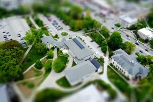 Dan ljubaznosti u prometu: Vozači gestom daju znak pješacima, a oni se smješkaju i kažu 'hvala'