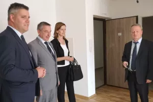 U Metkoviću Štromar podijelio ključeve POS-ovih stanova vrijednih 29 milijuna kuna