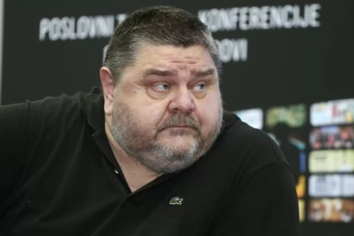 Eko Kvarner: Tko je pisao lex LNG? - strani dobavljač prodat će stari brod za 160 milijuna eura