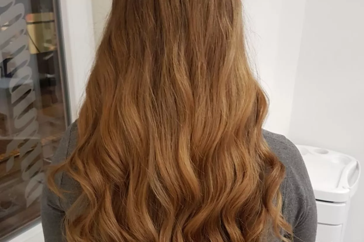 Brilliantina: Poslovna frizura ne trpi šarenilo i 'kreativne instalacije'