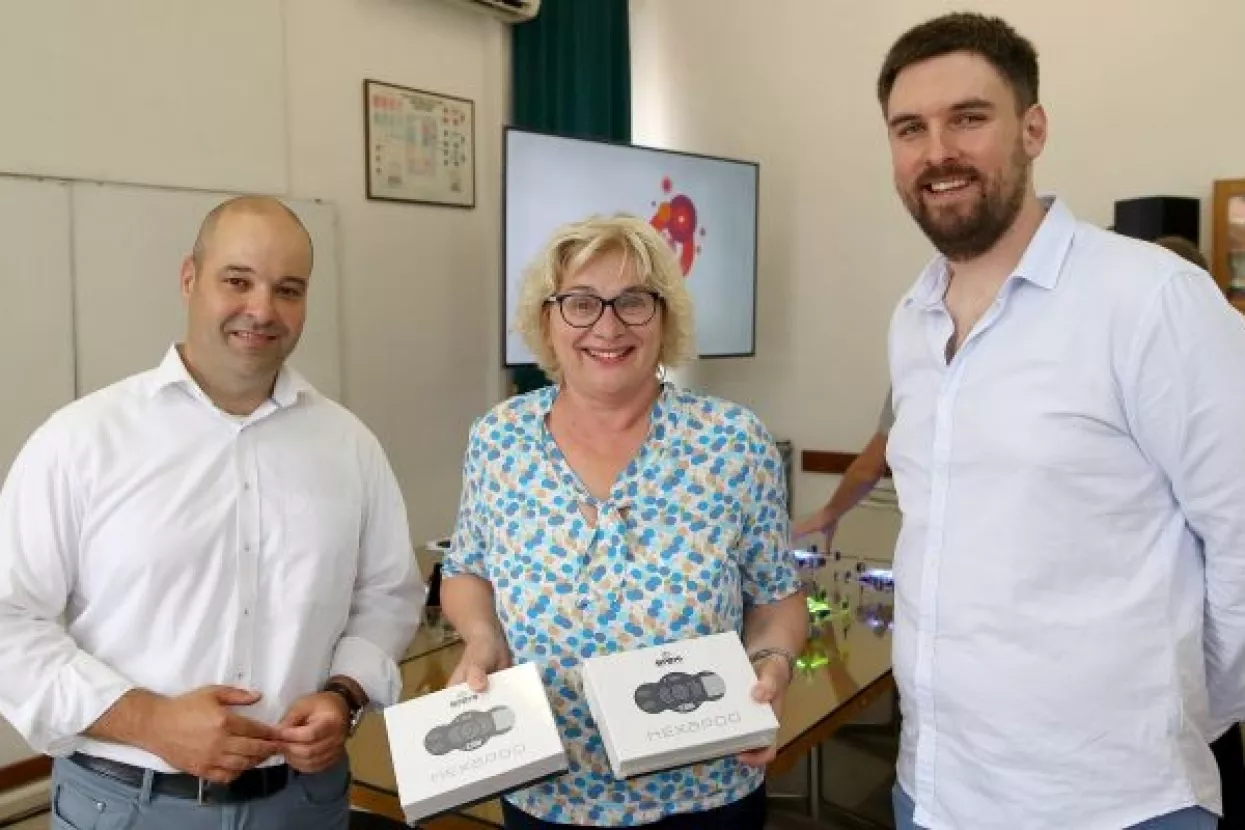 Cres i Rab postali gigabitni otoci uz pomoć mikrovalnih radijskih veza