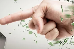 Novi broj Lidera - Najbrži prst: Legitimnu metodu za prijavu na natječaje EU ruši preveliki interes