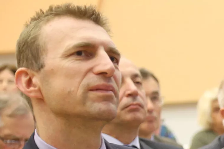 Jo&scaron; jedan državni tajnik zbog moralnih razloga daje ostavku