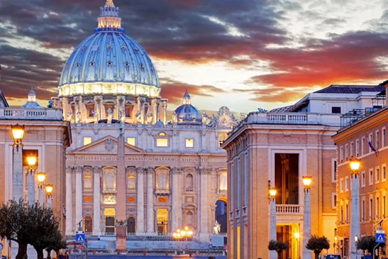 Vatikan: pet godina zatvora za svećenika pedofila