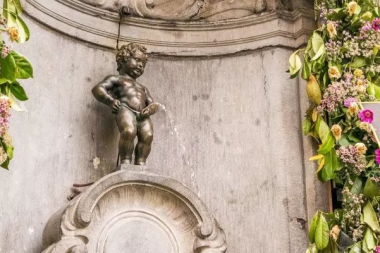 Manneken Pis odjenuo hrvatsku narodnu nošnju