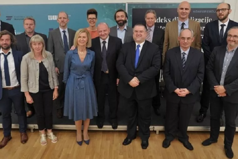 Maruška Vizek: Definitivno nismo kao Afrika, ali nismo ni napredna digitalizacijska zemlja