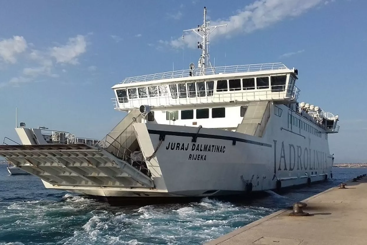 Investicija od 22 milijuna kuna - otvoreno trajektno pristanište Soline-Trogir