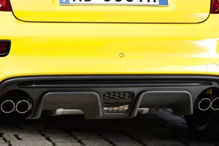 Fiatov Abarth 595 Competizione - sjajna igračka za odrasle muškarce