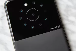 Projekt: Telefon s čak devet kamera