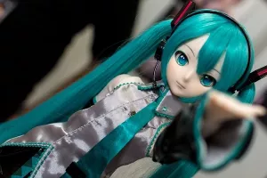 Hatsune Miku - pop zvijezda budućnosti koja je pola avatar, pola hologram