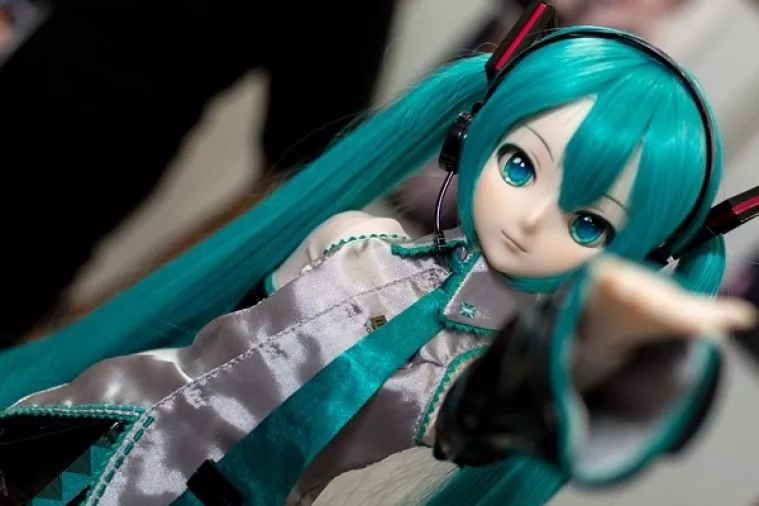 Hatsune Miku - pop zvijezda budućnosti koja je pola avatar, pola hologram