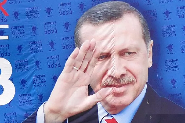 Erdogan objavio novu vladu, zeta postavio za ministra financija