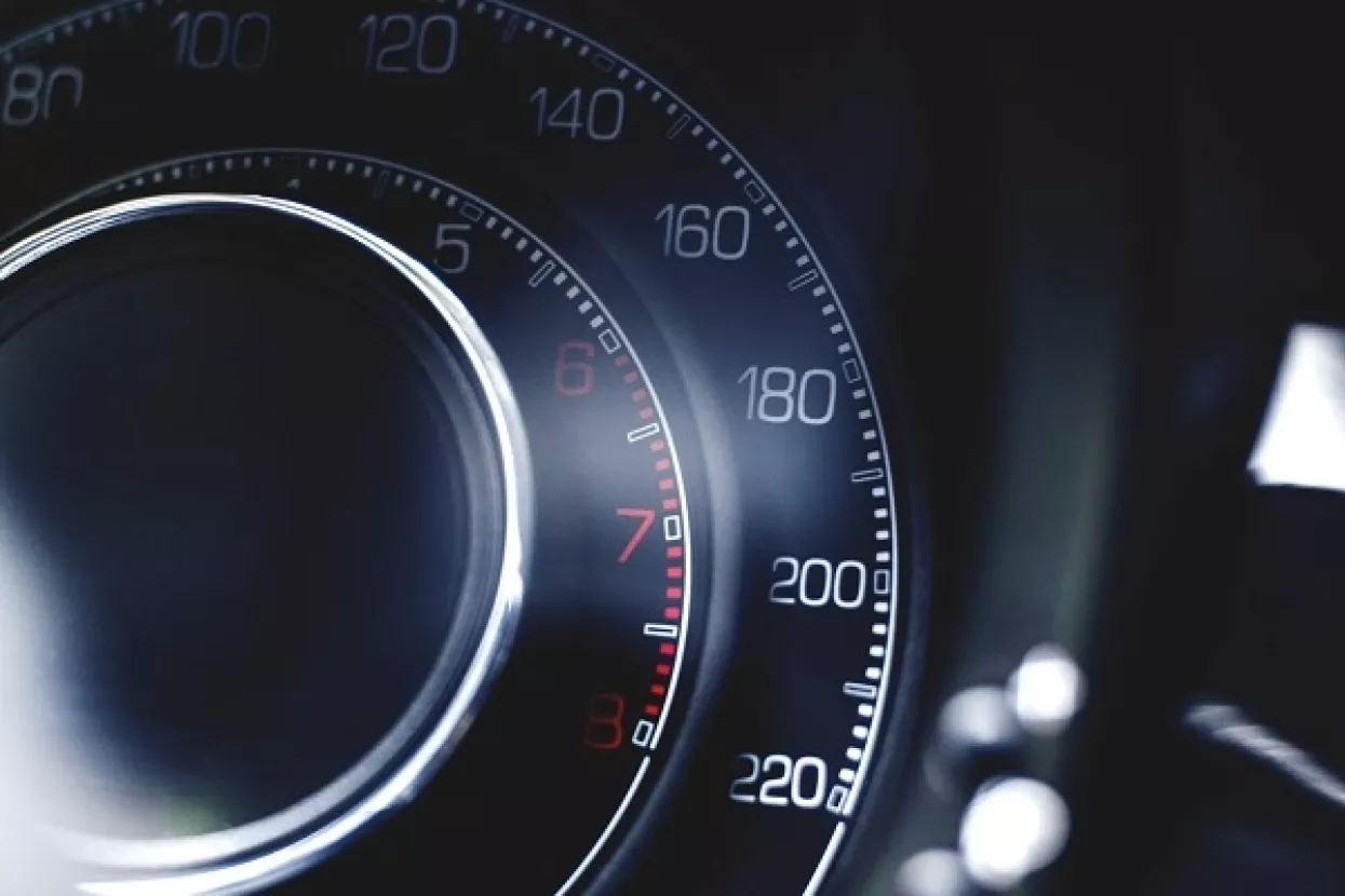 Nijemac jurio Mercedesom 236 kilometara na sat po A3