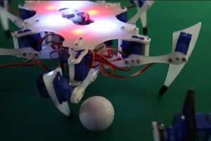 VIDEO: Robot Stemi već pobjeđuje Francusku