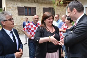 Ministrica Gabrijela Žalac potpisala ugovore o dodjeli 187 bespovratnih milijuna kuna