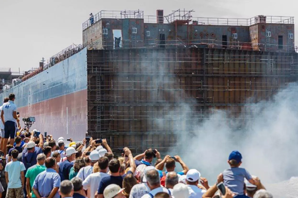 Prvi ledolomac porinut u Brodotrogiru
