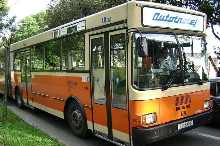 Bespovratnih 38 milijuna kuna za nabavu autobusa u Rijeci