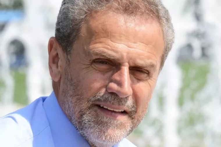 Bandić: Izgradit ću nacionalni nogometni stadion, a vi možete crknuti od tuge