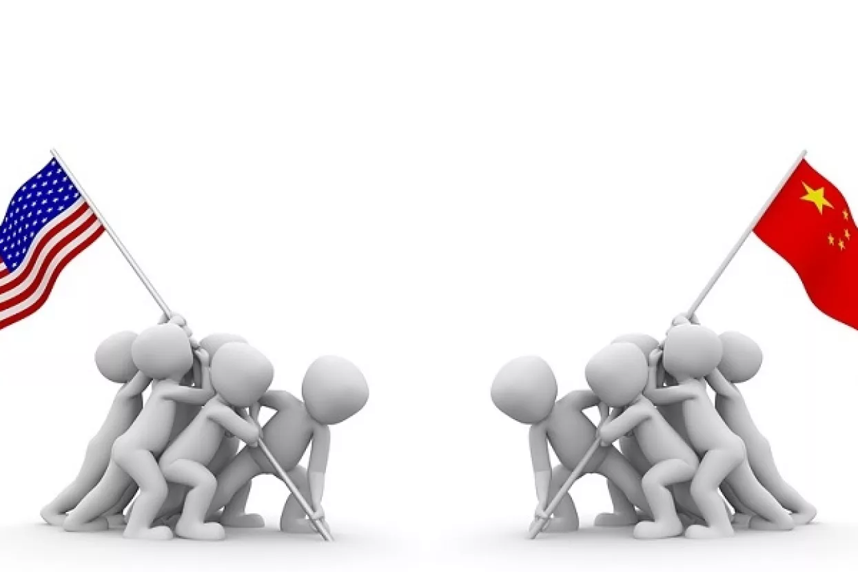 SAD i EU se pomirili, očekuje se zaustavljanje novih carina