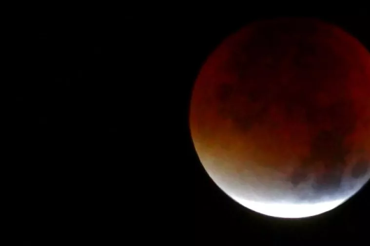 Danas svi pričaju o 'krvavom' Mjesecu