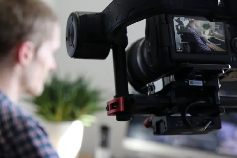 Iznenađenje: Summiti u Bruxellesu odsad će se novinarima naplaćivati 50 eura