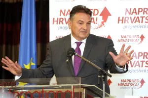 Čačić o poreznoj reformi: Pozdravljam smanjenje PDV-a na hranu