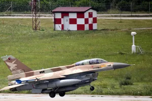 VIDEO: Izraelski 'borbenjaci' F-16 prvi put sletjeli na hrvatsko tlo