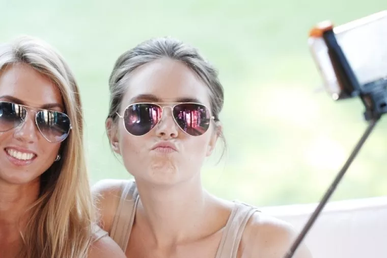 Plastične kirurge snuždila pošast Snapchat dismorfije