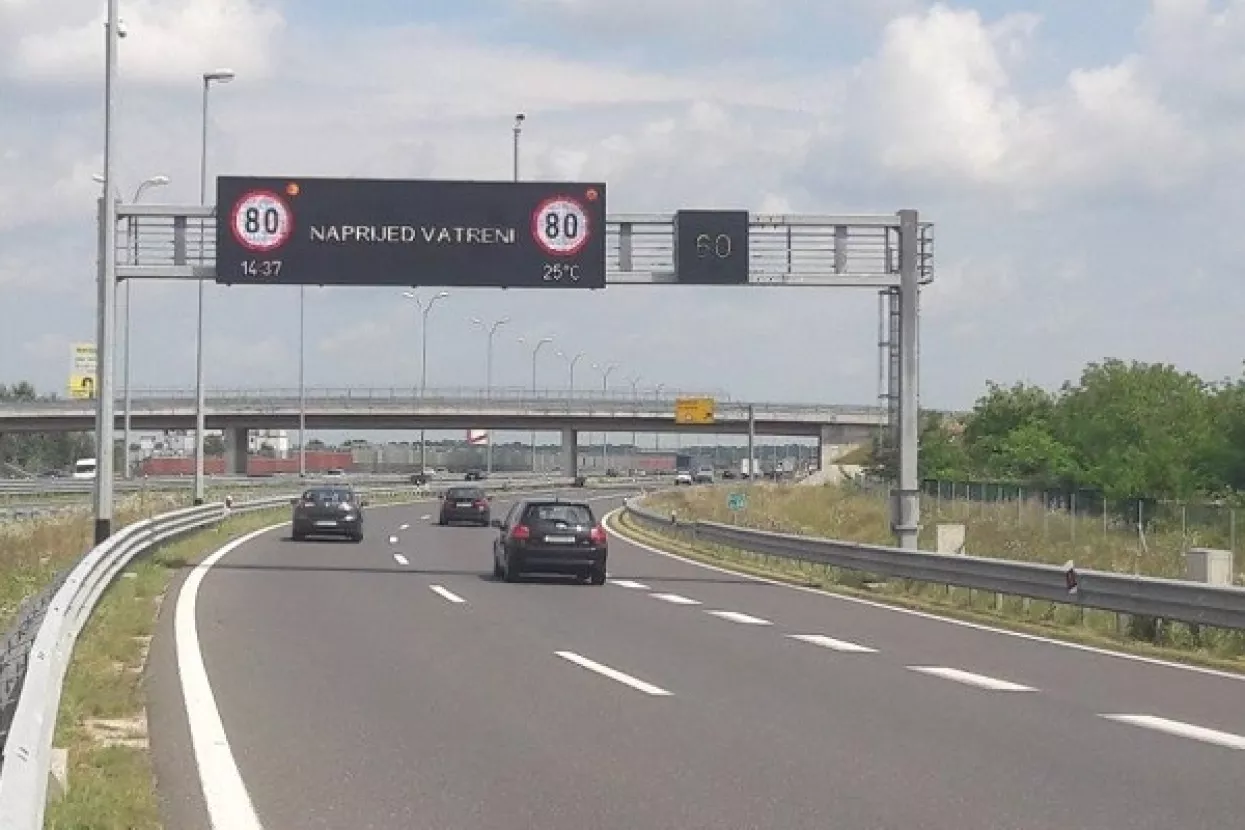 Ministarstvo prometa s 1,4 milijuna kuna financira studiju o pro&scaron;irenju autoceste Zagreb-Karlovac