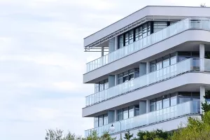 Cijene nekretnina u srpnju 4 posto više nego lani