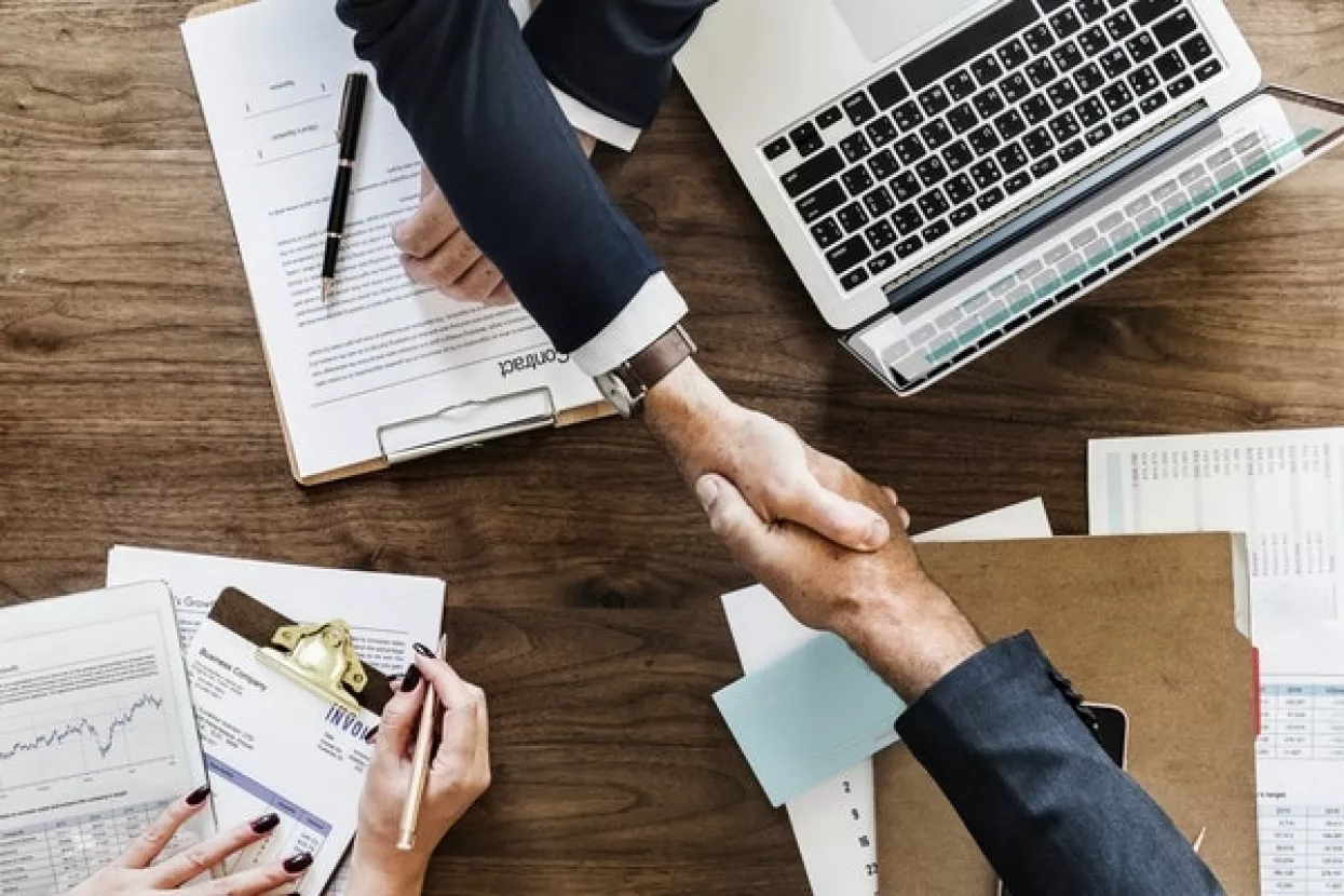 Pravi prijatelji na poslu najpotrebniji su roditeljima