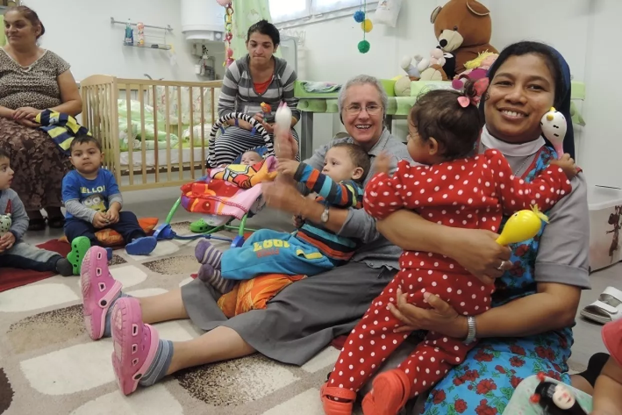 Cargo-partner pomaže socijalno ugroženim romskim obiteljima u Slovačkoj