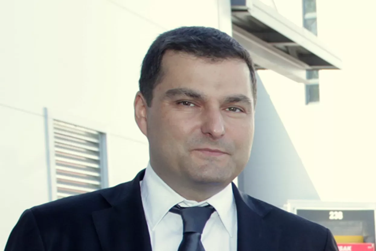 Kocijan odstupio s funkcija u Mercatoru nakon Peruškova pisma