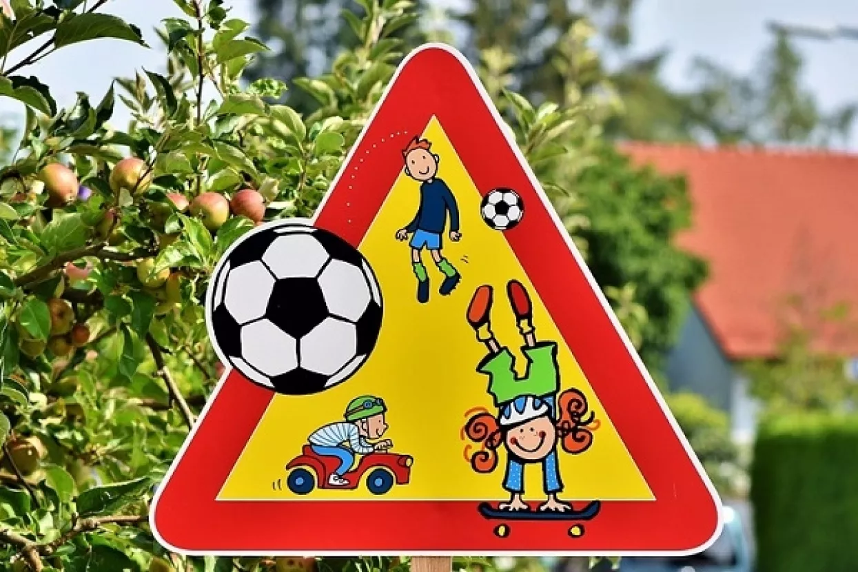 Nova &scaron;kolska godina - policija poziva vozače na oprez; stručnjaci savjetuju - djeca pje&scaron;ice u &scaron;kolu