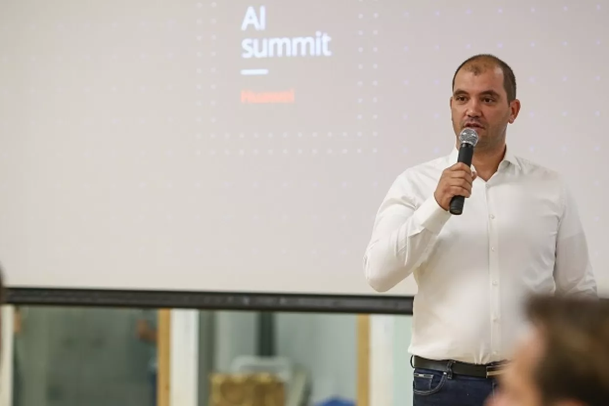 AI Summit Huawei: 84 posto startupa bavit će se projektima AI tehnologije