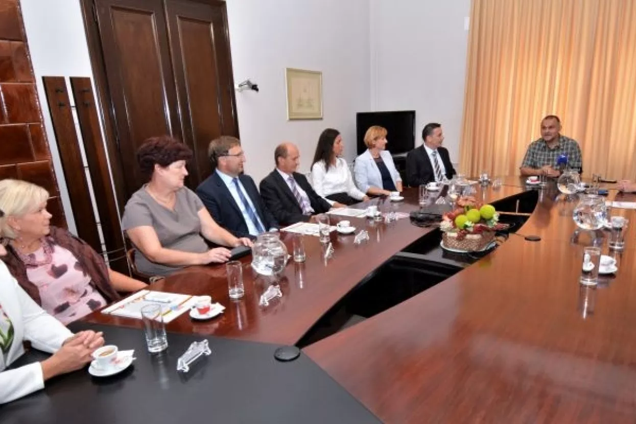 Karlovačka županija subvencionira kamatu na bankovne kredite poljoprivrednicima