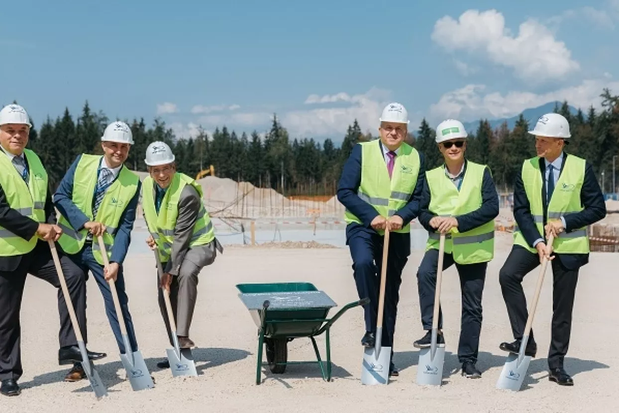 cargo-partner službeno započeo izgradnju iLogističkog centra u Ljubljani