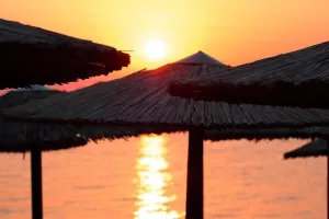 Za nižu dobit turoperator Thomas Cook krivi - vrućinu