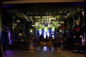 Zavirite u impozantan interijer novouređenog Fashion&Friends storea