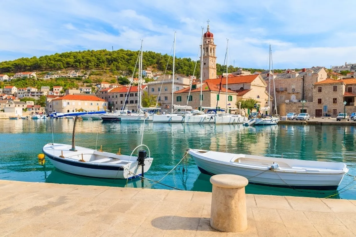 Klesarska &scaron;kola u Puči&scaron;ćima prima sve vi&scaron;e inozemnih upita za &scaron;kolovanje