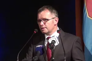 Žagar: Brodogradnja će se svesti na "Objesi Zimmer frei, legni pod palmu i uživaj"