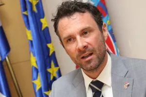 Dalgleish: Pregovori o brexitu nisu propali